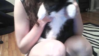 YaGirlDubs painted slut caresses small tits