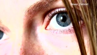 Arwen Datnoid naughty pupa demonstrates her body