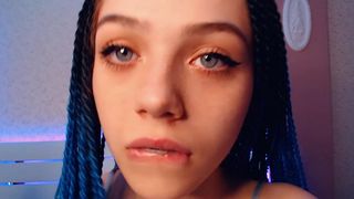 w0wgirls curious prostitute sucking rubber dick