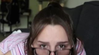 Sadbaffoon manyvids chick chats in fries