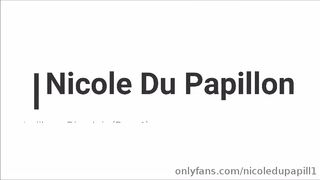 Nicole_DuPapillon skinny bitch jerks pussy with dildo