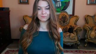 lydieloveface impressive babe plays her vagina with sex toy