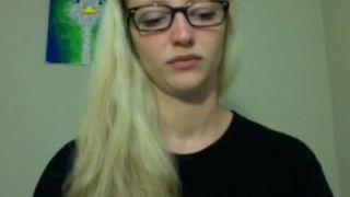 lovelylydie blissful chick strips small tits