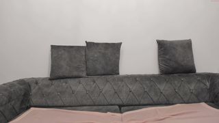 swanprincess bitch is ready to show all her abilities.