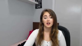 silvia_ami Busty lady