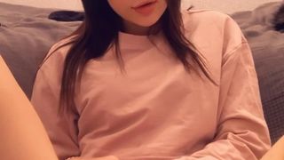 ELLIE LEEN onlyfans busty blonde shows off snatch