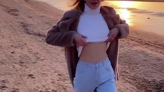 spicypie onlyfans gorgeous prostitute caresses shaved cunt