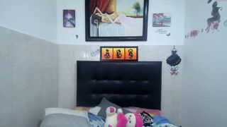 thalia_magic1 chaturbate 17 February 2020