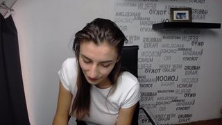 natalielax chaturbate Cute confused