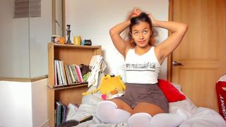 dreamrue chaturbate cute mare posing in lingerie