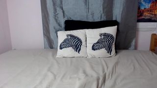 blondyelena chaturbate shy bitch masturbates recklessly pussy