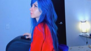 vero_kek chaturbate gorgeous brunette girl passionately sucks dildo