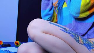 vero_kek chaturbate classy chick strips and caresses her cunt