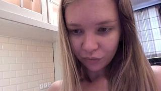 wondervera chaturbate a test lady fucks sex toy