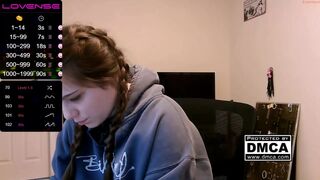 besseeee chaturbate hot babe fucks both holes