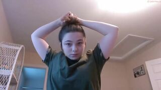 besseeee chaturbate cute whore posing in lingerie