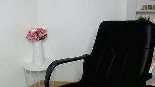 _little_miss chaturbate slutty female has pussy fucked