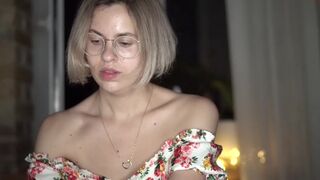 shy_infinity88 chaturbate buxom cutie is played with dildo