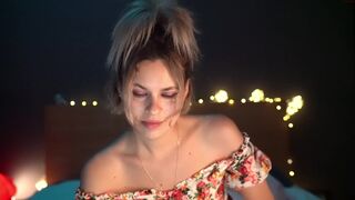 shy_infinity88 chaturbate tearing her tender pussy