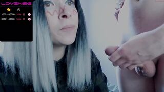 cuckold_couple_ chaturbate gorgeous girl finished from a rich handjob