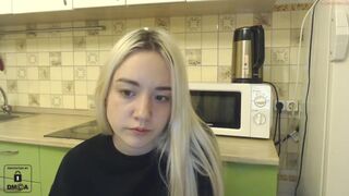 wunvmw chaturbate test curly shy in fries