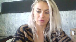 micheleqsoul2 chaturbate decided to arrange a vipshow with a vulgar contest