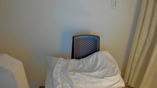 hey_im_shelsy chaturbate a nice babe kneads her cunt