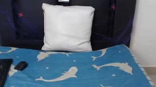 baby_dyke18 chaturbate cute girls fuck every crevice