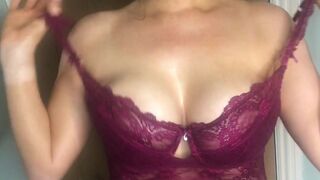 lucy alexandra onlyfans sexy mistress pulls pussy