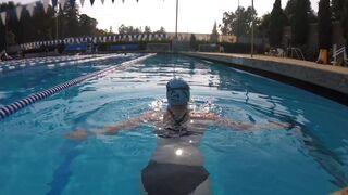 jiz lee onlyfans buxom plays with long dildo