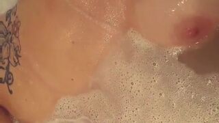 kaitlyn laken onlyfans gorgeous chick licks phallus and pulls pussy