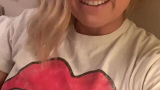 cali hotwife onlyfans busty young lady posing nude