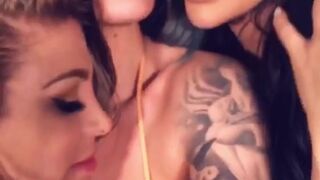 francety onlyfans busty blonde is sucking a pussy