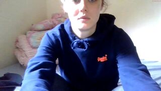 newcastlepanties crazy chick fondles her cunt by hand