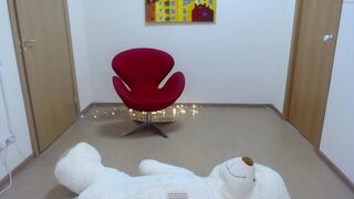 girl_of_yourdreams Hot confused