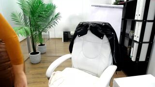 annemarry96 painted bitch gently pulls pussy