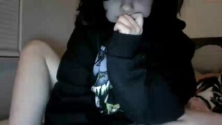 xx_buggy with a toy in the ass