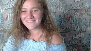 helen_lee hot chick strips slut