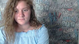 helen_lee Dark haired beauty