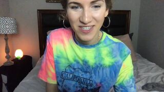 daddysbabybird busty babe masturbates shaved cunt