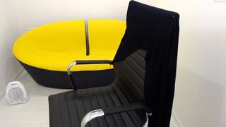 charming_amy slut pussy fingers in pussy