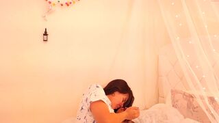 angel_smile_ fingering pussy moaning another whore