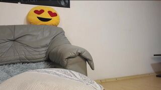 anaworld69 Skinny chick