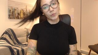 amy_connor_ hot prostitute masturbating pussy with her hand