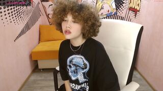 jia_honey appetizing lady turns unreal tits