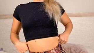 therealbrittfit onlyfans shakes while husband is not at home