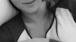 aspen rae onlyfans tanned lady fucks her friend