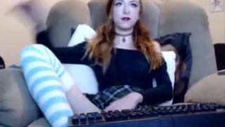 schuylarwitch ManyVids busty  cam girl  exposes shaved holes