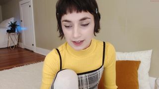 florarodgers ManyVids stunning bitch excites with great boobs