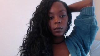 bailey26 ManyVids lustful woman fucks vagina with sex toy